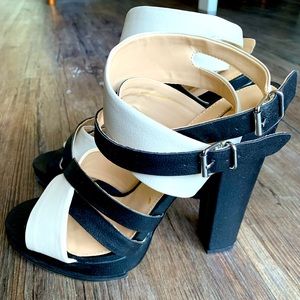 Leila Stone “Alivia” black and latte open toe heels!